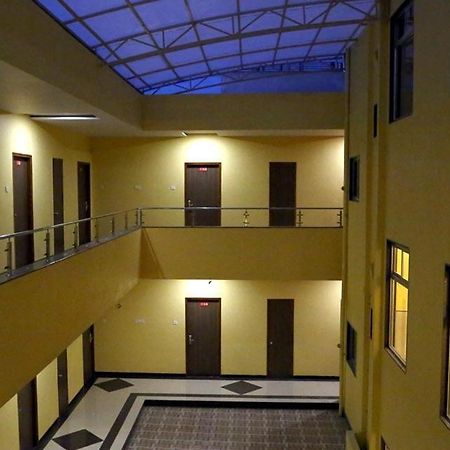 Hotel Varenya Inn Yavatmal Exterior foto